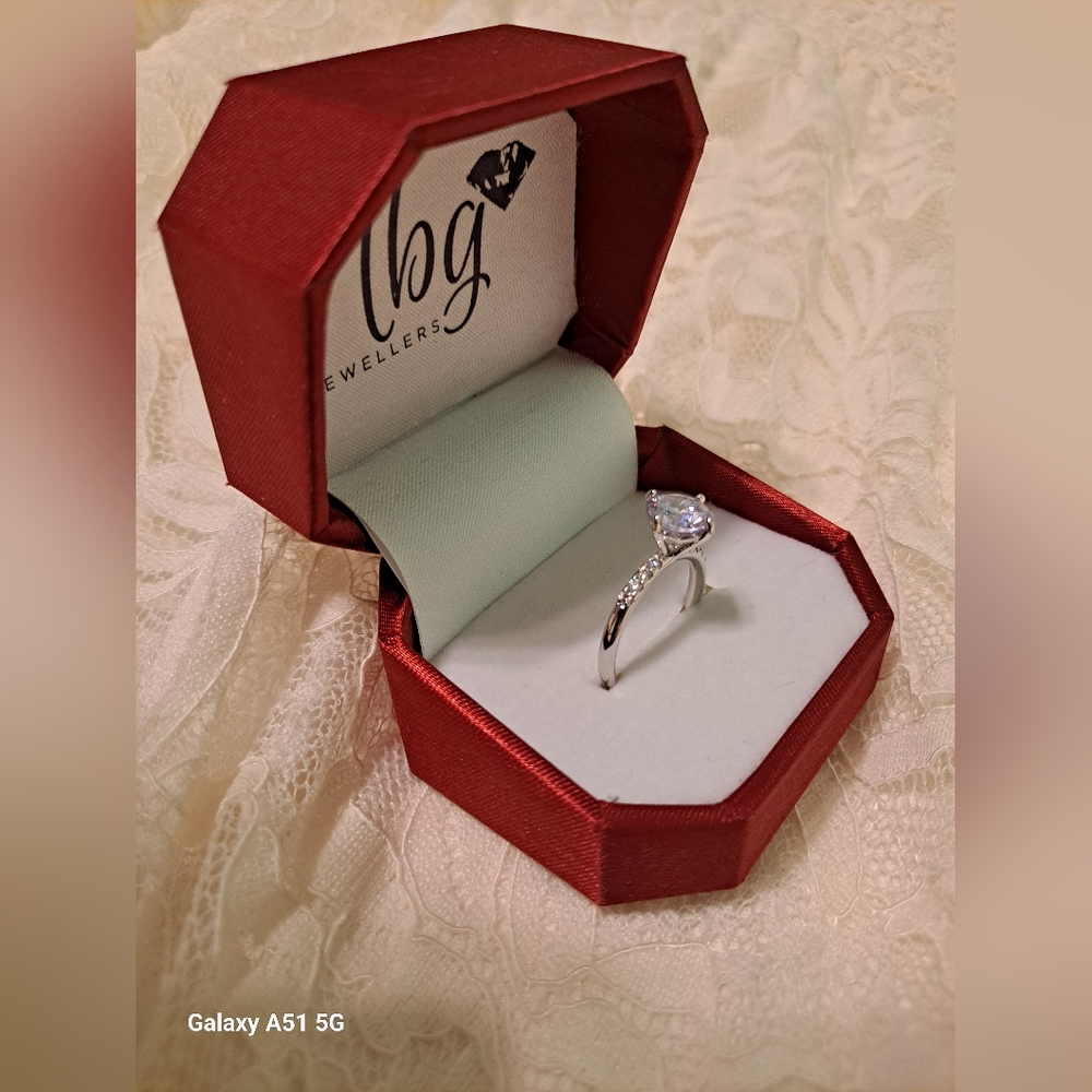 Mystery Ring